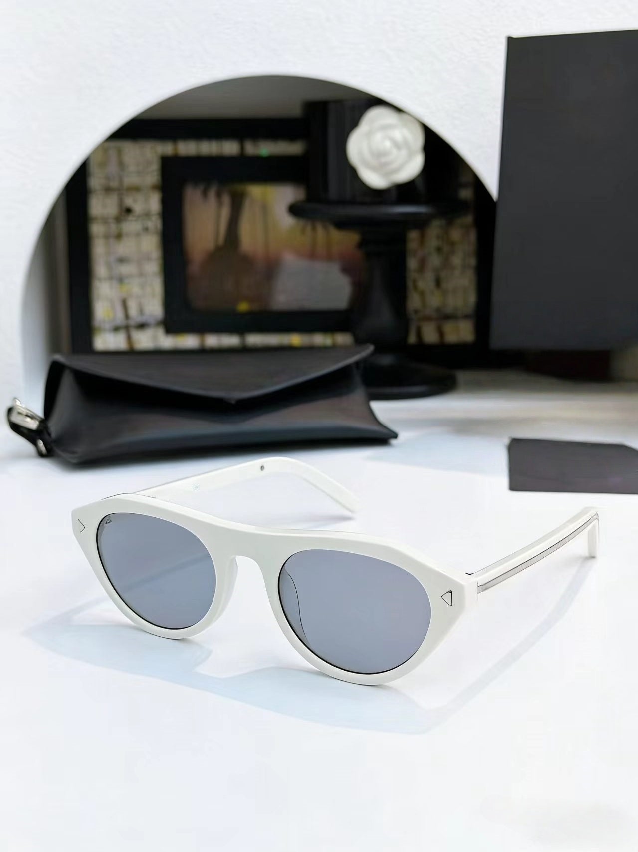 T588-1062 Round frame sunglasses, fashionable sunglasses