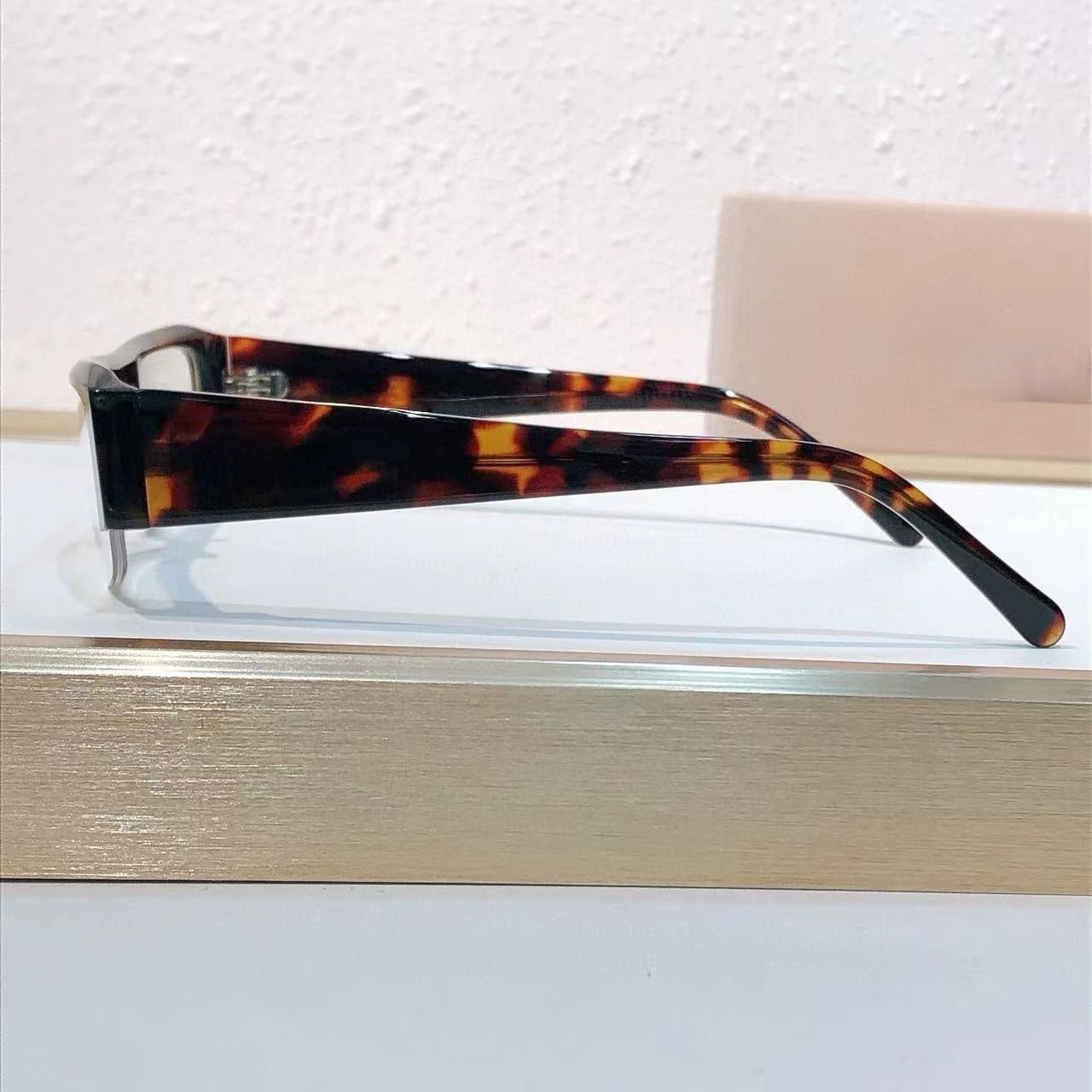 T588-814 Bestselling glasses