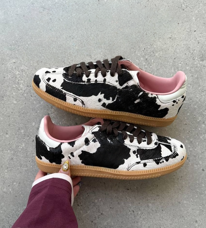 T588-1186 Sports shoes, flat bottomed, casual and loose shoes