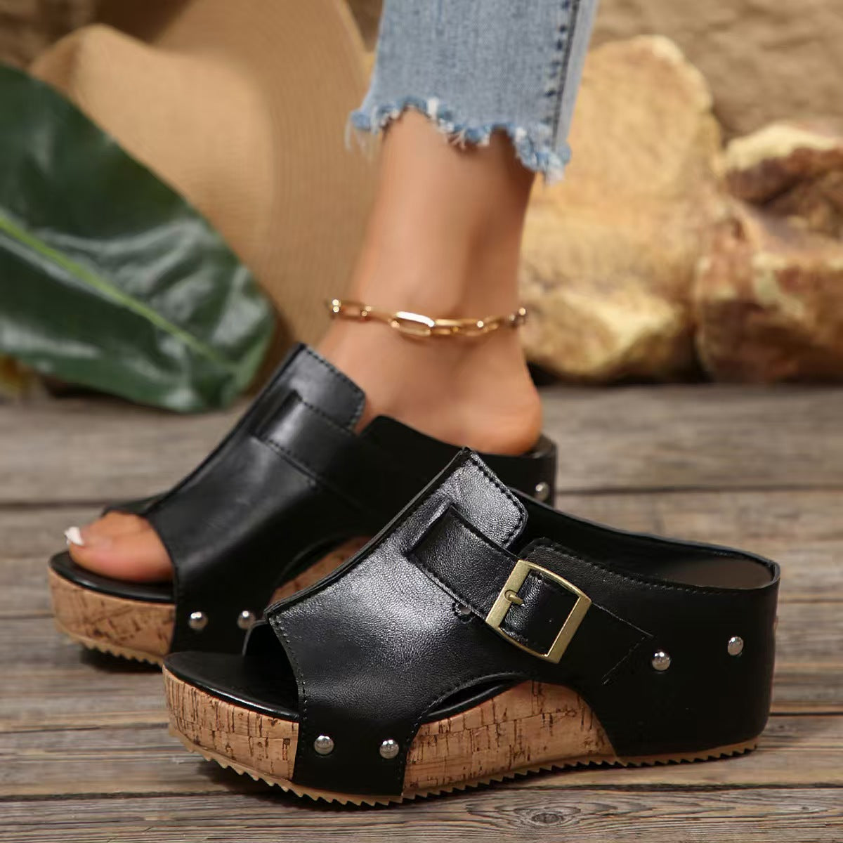 T588-1181   Slope heel sandals for casual wear outside