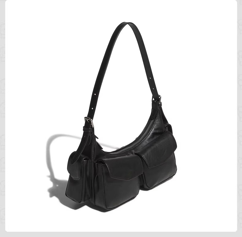 T588-1175  Large capacity shoulder bag