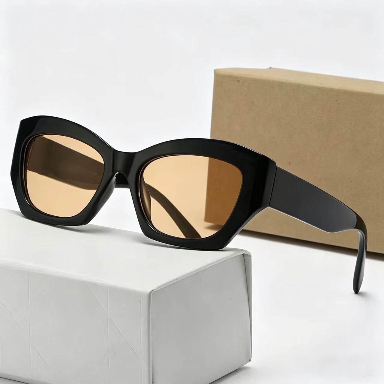 T588-1116 Fashionable and versatile blackout sunglasses, personalized and trendy