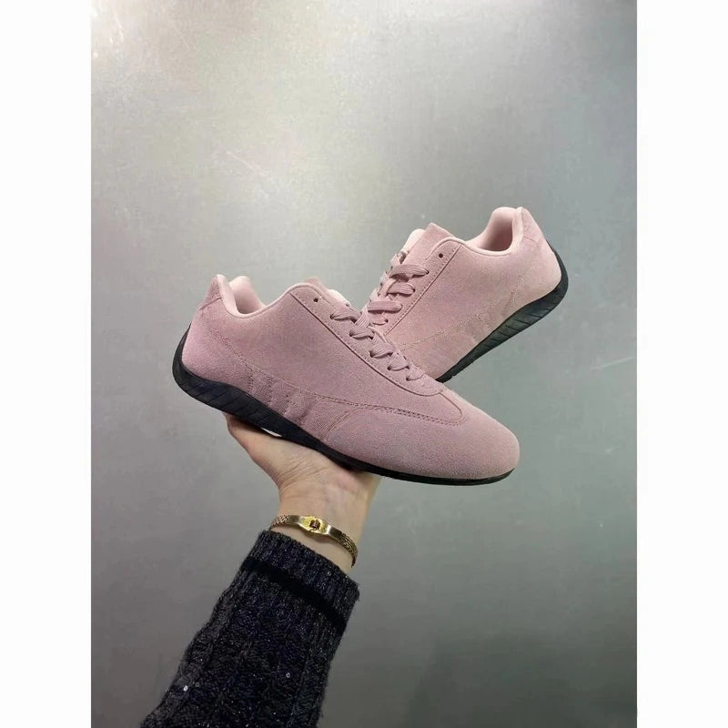 T588-1245  Sports and casual loose shoes