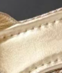 T588-1191  Flat and comfortable sandals that can be worn over slippers