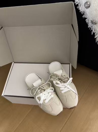 T5688-1225  New versatile sneakers for sports and leisure