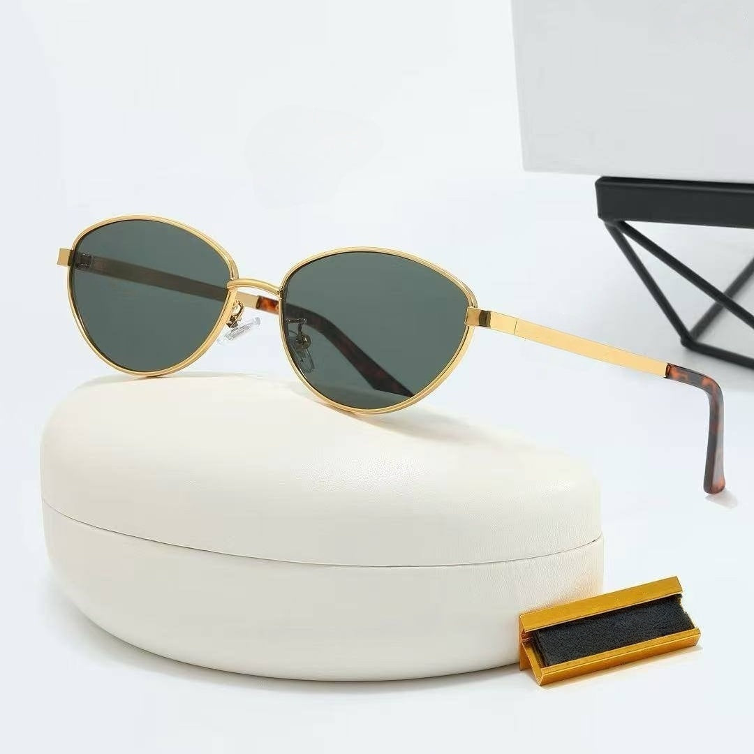 T588-980  Sun blocking glasses