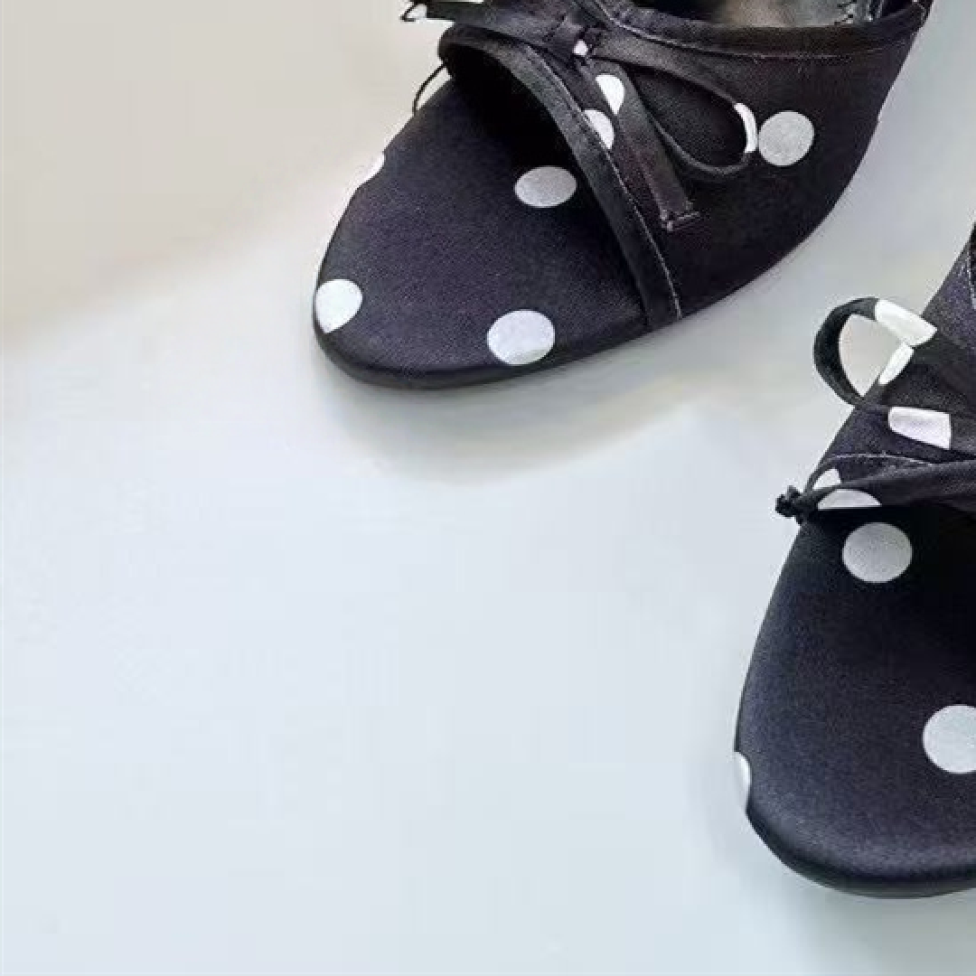T588-1102  Summer fashion high heels are comfortable
