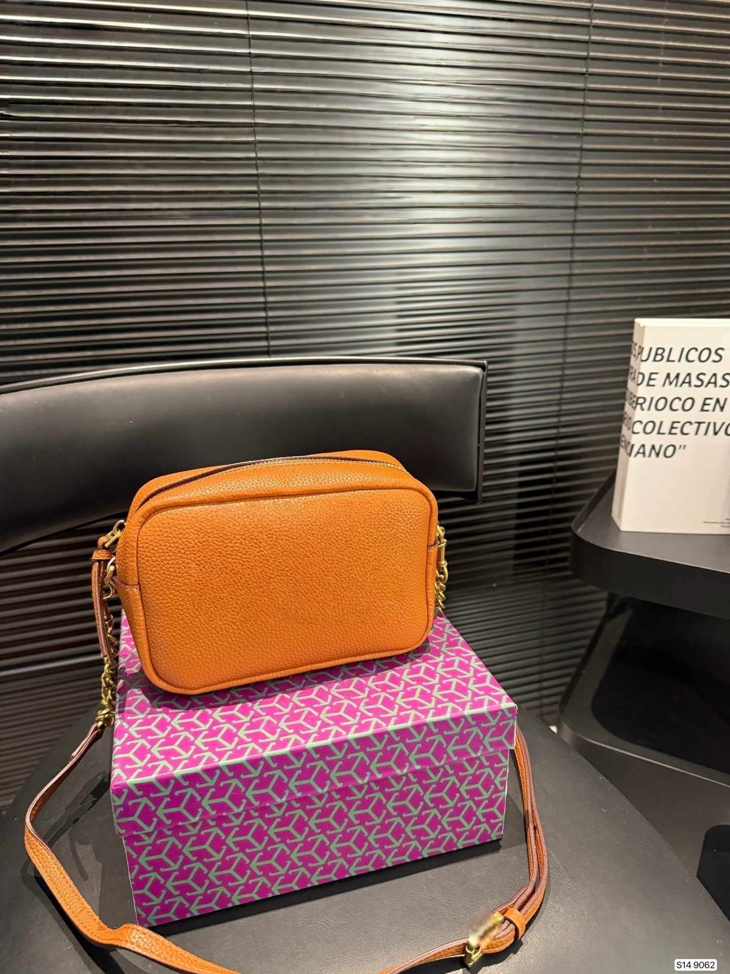 T588-778   Hot-selling bags